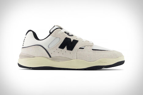 New Balance x Poets Tiago Lemos 1010 New Balance x Poets Tiago Lemos 1010