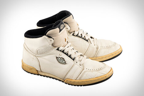 Nike Air Jordan II Unreleased Prototype Nike Air Jordan II Unreleased Prototype