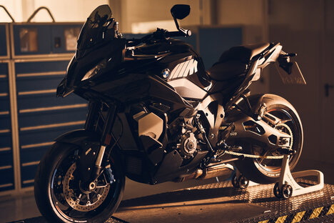 BMW M 1000 XR Prototype BMW M 1000 XR Prototype