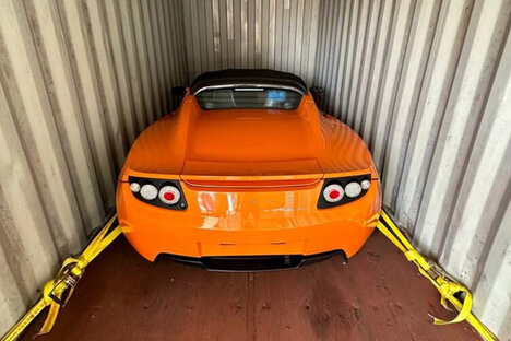 2010 Tesla Sport Roadster Trio 2010 Tesla Sport Roadster Trio