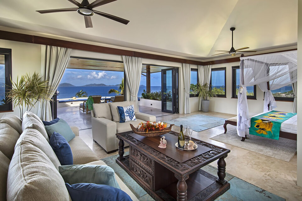 Valley Trunk Estate Uncrate