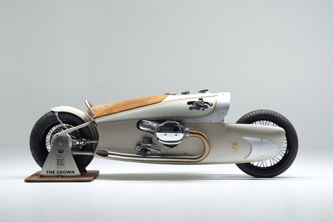 BMW R 18 The Crown Motorcycle BMW R 18 The Crown Motorcycle