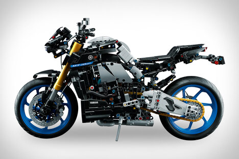 LEGO Yamaha MT-10 SP LEGO Yamaha MT-10 SP