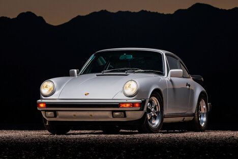 1989 Porsche 911 Carrera Coupe 25th Anniversary Edition 1989 Porsche 911 Carrera Coupe 25th Anniversary Edition