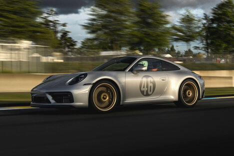 Porsche 911 Carrera GTS Le Mans Centenaire Edition Porsche 911 Carrera GTS Le Mans Centenaire Edition
