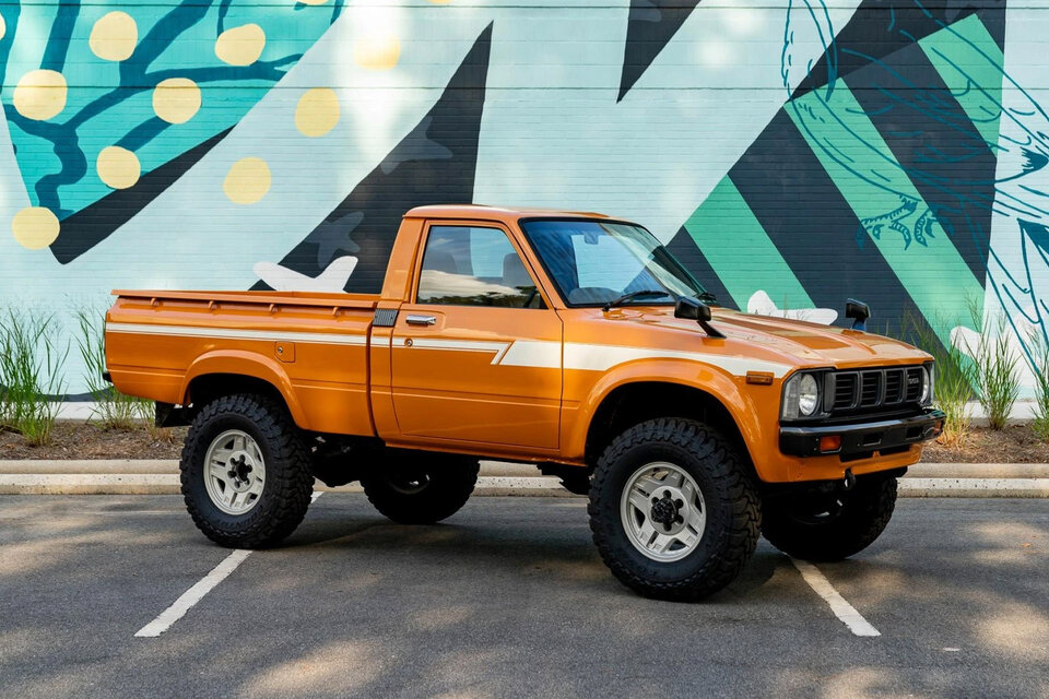 1980 Toyota Hilux 4×4 Truck | Uncrate