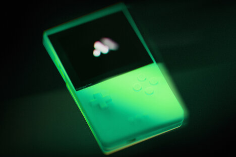 Analogue Pocket Glow Handheld Console Analogue Pocket Glow Handheld Console