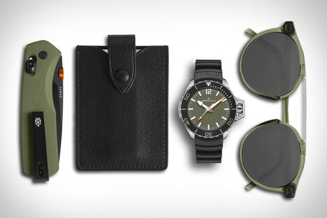 Everyday Carry: Frogman Everyday Carry: Frogman