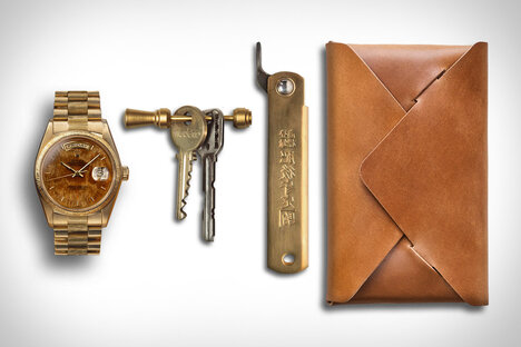 Everyday Carry: Burlwood Everyday Carry: Burlwood