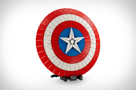 LEGO Captain America's Shield LEGO Captain America's Shield