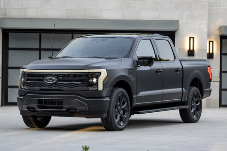 Ford F-150 Lightning Platinum Black Electric Truck Ford F-150 Lightning Platinum Black Electric Truck