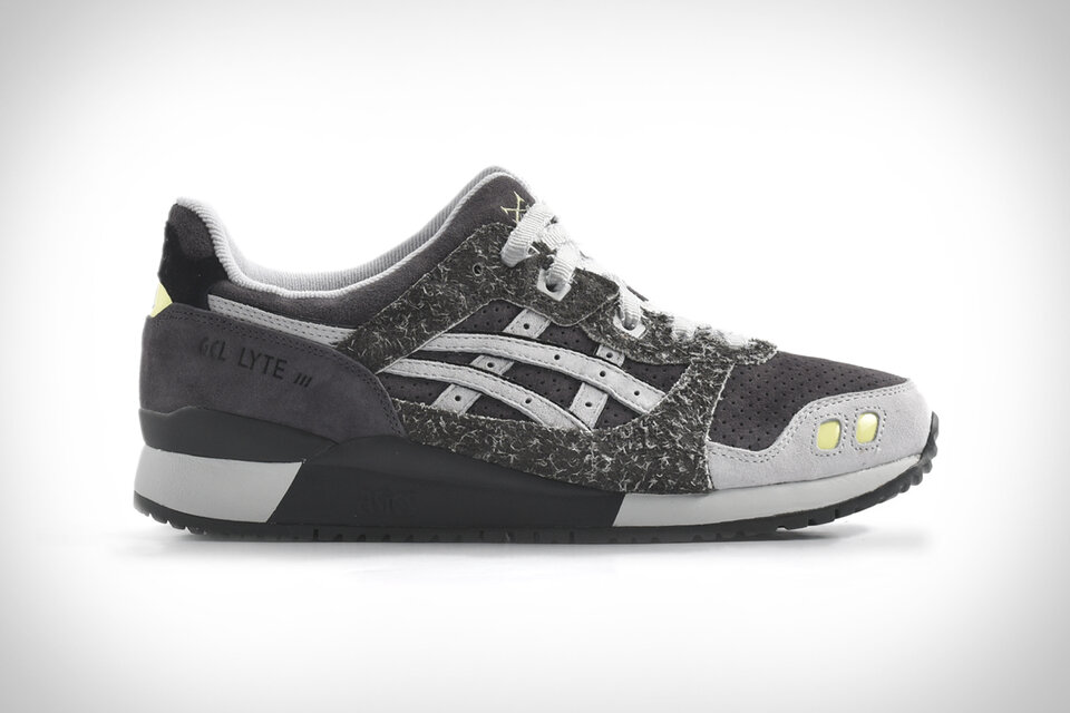 ASICS GEL-NYC Pure Silver | Uncrate