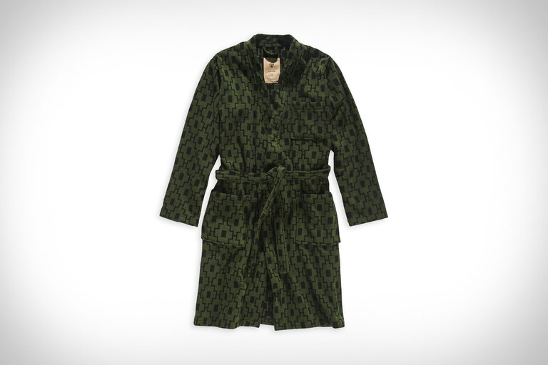 OAS Machu Pichu Robe