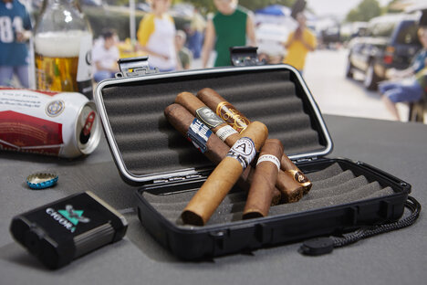 Cigora Top Tailgating Cigar Sampler Cigora Top Tailgating Cigar Sampler