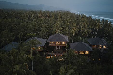 Lost Lindenburg Hotel Lost Lindenburg Hotel