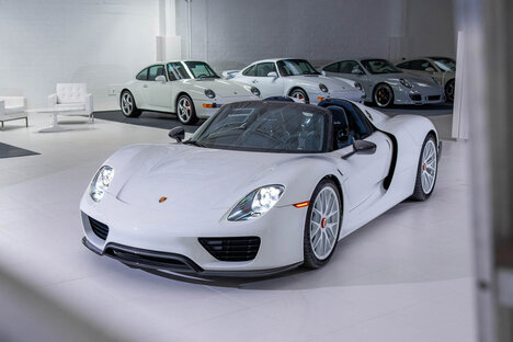 The White Porsche Collection The White Porsche Collection