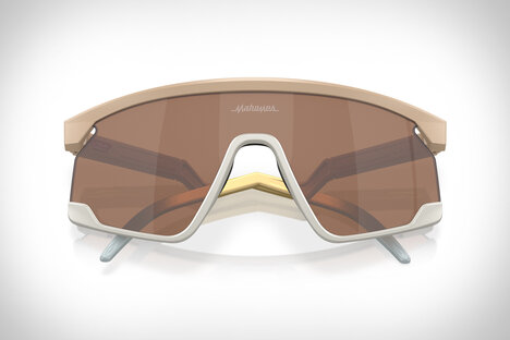 Oakley x Patrick Mahomes BXTR Sunglasses