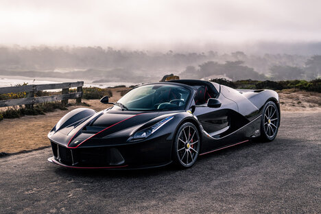 2017 Ferrari LaFerrari Aperta 2017 Ferrari LaFerrari Aperta