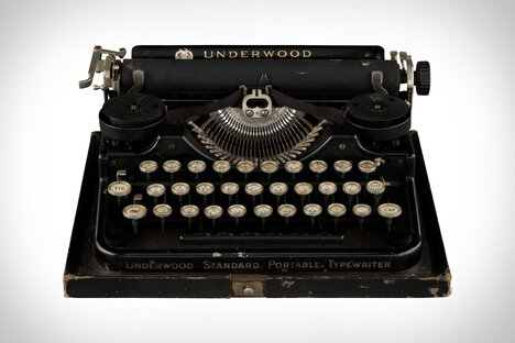 Ernest Hemingway's Underwood Typewriter Ernest Hemingway's Underwood Typewriter