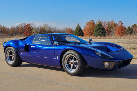 Ford v Ferrari Film-Used 1967 Ford GT40 Replica Ford v Ferrari Film-Used 1967 Ford GT40 Replica