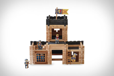 Ensemble de construction fort et catapulte du château de Jeujura