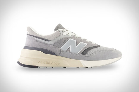 New Balance 997R 运动鞋