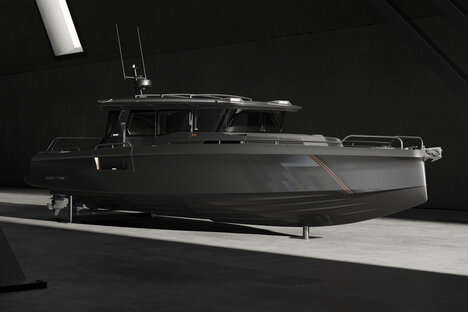 Brabus Shadow 1200 Speedboat
