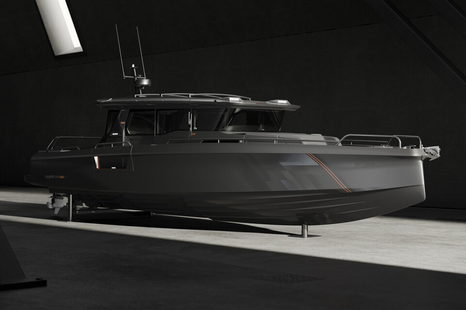Lancha motora Brabus Shadow 1200 | Uncrate