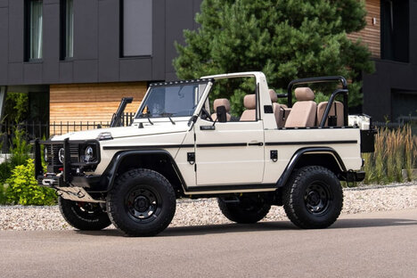 Expedition White Wolf 1990 Mercedes-Benz 250GD Expedition White Wolf 1990 Mercedes-Benz 250GD