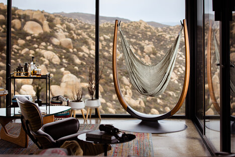 Trono De Hamaca De Hoja Amarilla