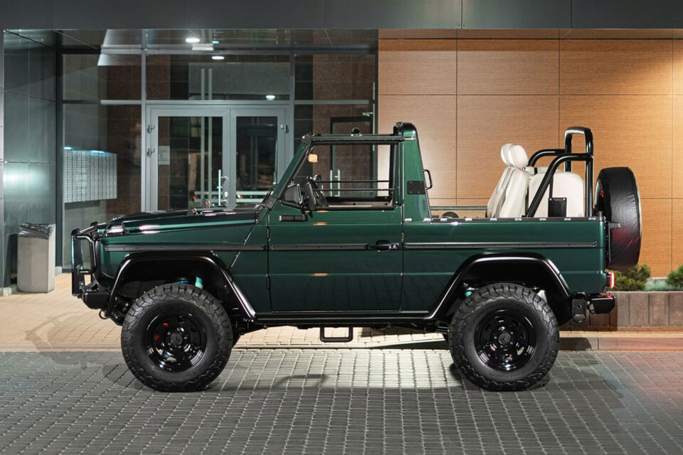 Expedition 1991 Mercedes-Benz 250GD Wolf | Uncrate