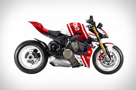 Ducati x Supreme Streetfighter V4 S Motorcycle Ducati x Supreme Streetfighter V4 S Motorcycle