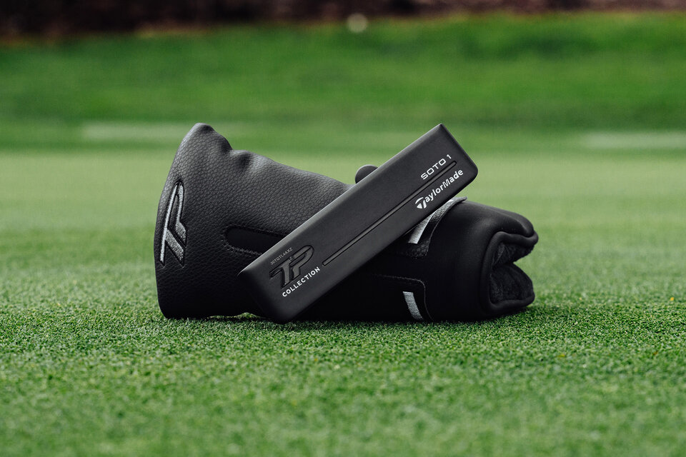 Oakley Edge Icon Golf Shoes | Uncrate Oakley Edge Icon Golf Shoes | Uncrate