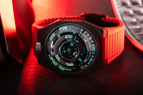 Urwerk UR-100V Lightspeed Watch Urwerk UR-100V Lightspeed Watch
