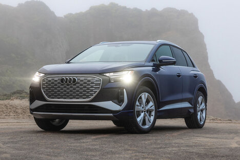 2024 Audi Q4 55 e-tron 2024 Audi Q4 55 e-tron