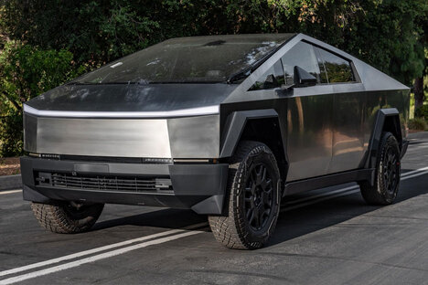 2024 Tesla Cybertruck Foundation Edition 2024 Tesla Cybertruck Foundation Edition