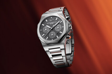 Girard-Perregaux Laureato Chronograph Ti49 Watch Girard-Perregaux Laureato Chronograph Ti49 Watch