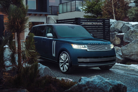Range Rover SV Arete Edition SUV Range Rover SV Arete Edition SUV