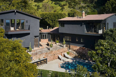 Casa de Lloydcrest Drive