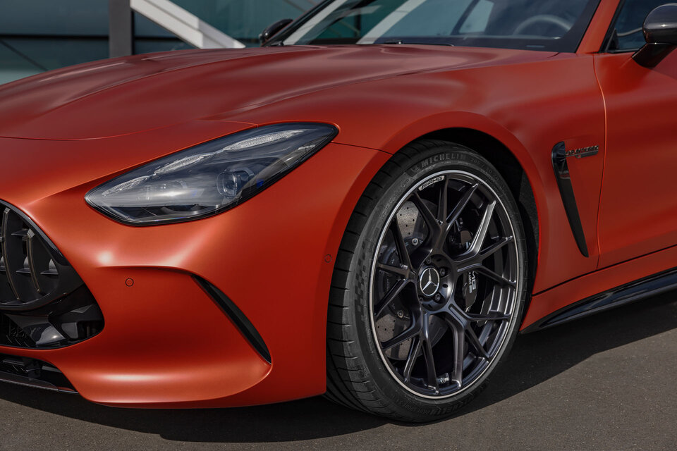 2025 Mercedes-AMG GT 63 S E Performance | Uncrate