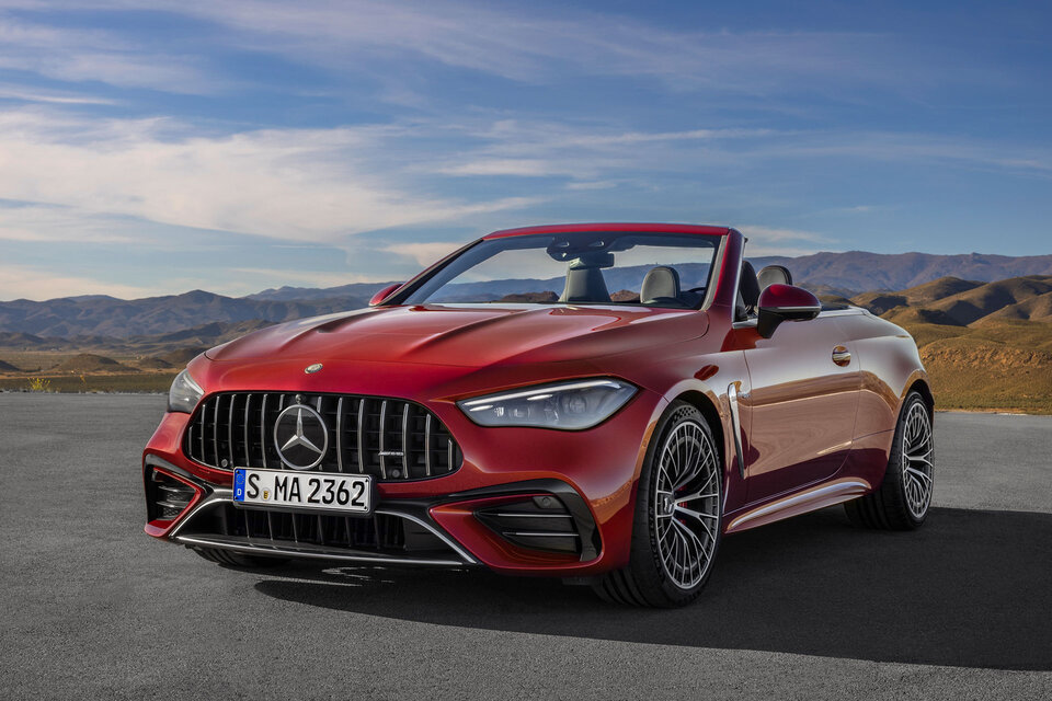 2025 メルセデス AMG CLE 53 カブリオレ | Uncrate