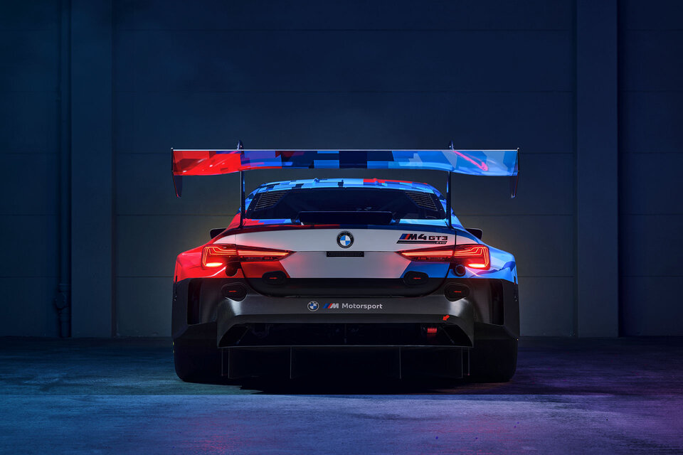2025 BMW M4 GT3 EVO Uncrate