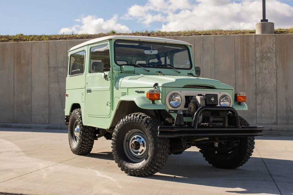 FJ　TOYOTA LAND CRUISER FJ40 トヨタ ランドクルーザー これは見る価値あり！トヨタ・ランドクルーザーFJ40の新たな進化