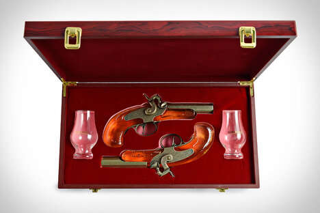 Coffret cadeau pistolet à whisky Bourbon H.Deringer