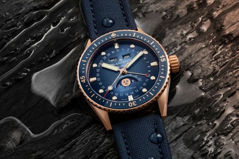 Blancpain Fifty Fathoms Bathyscaphe Red Gold Watches Blancpain Fifty Fathoms Bathyscaphe Red Gold Watches