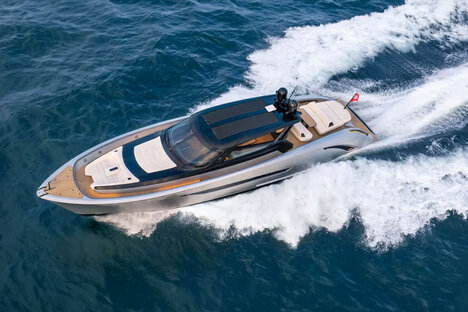 Tom Brady's 2023 Wajer 77 Yacht Tom Brady's 2023 Wajer 77 Yacht
