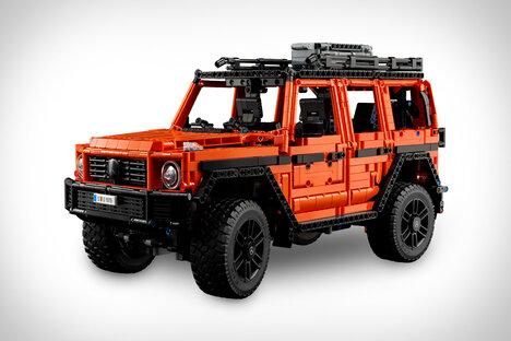 LEGO Mercedes-Benz G 500 Professional Line