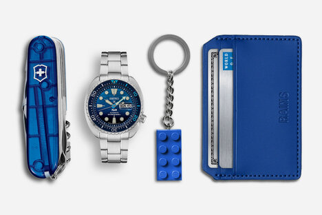 Everyday Carry: Sapphire Everyday Carry: Sapphire