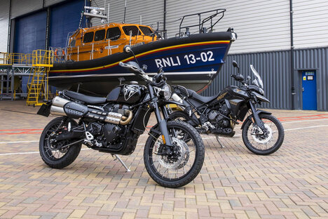 Daniel Craig's Bond Edition Triumph Motorcycles Daniel Craig's Bond Edition Triumph Motorcycles