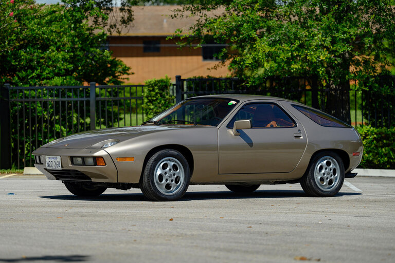 Tom Cruise’s Risky Business 1979 Porsche 928 Coupe